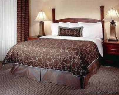 Royersford Staybridge Suites - Philadelphia Valley Forge 422, An Ihg Hotel מראה חיצוני תמונה